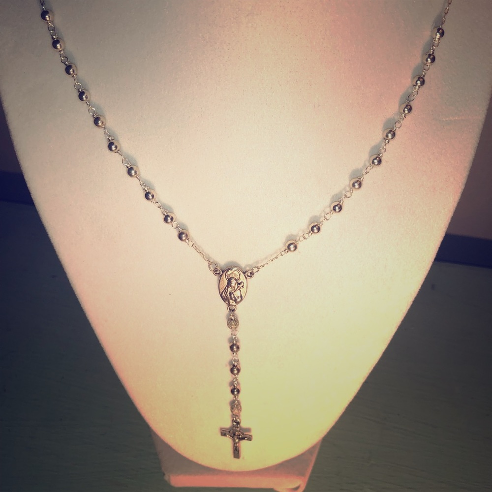 Silver rosary necklace